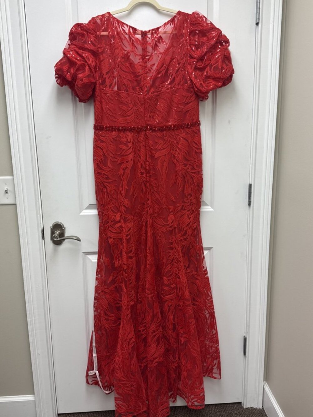 MAC DUGGAL Size 14 Red 12421 Embellished Puff Sleeve Plunge Neck Trumpet Gown - Picture 8 of 11